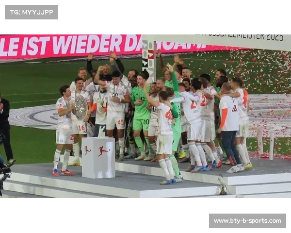 德甲弗赖堡门将努贝尔租借期满回归拜仁待命准备重返赛场 德甲弗赖堡门将努贝尔租借期满回归拜仁待命准备重返赛场