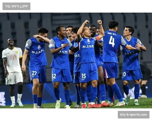 北京国安上海申花京沪大战 六万四千观众见证传统对决